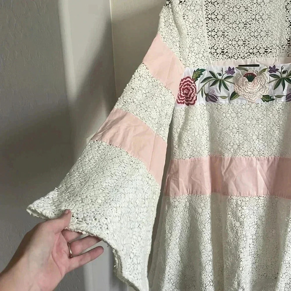 Majorelle Grove Lace Embroidered Dress - Picture 5 of 8